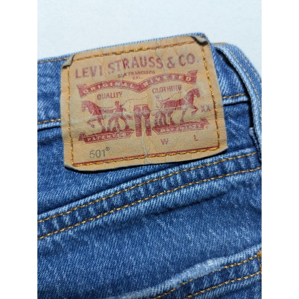 Levis 501 Button-Fly Cropped Raw Hem Straight Denim Jeans - Women‎ 28X26 - Picture 3 of 16